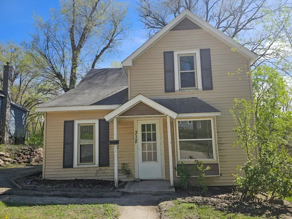 312 Merriam Ave, Montevideo, MN 56265