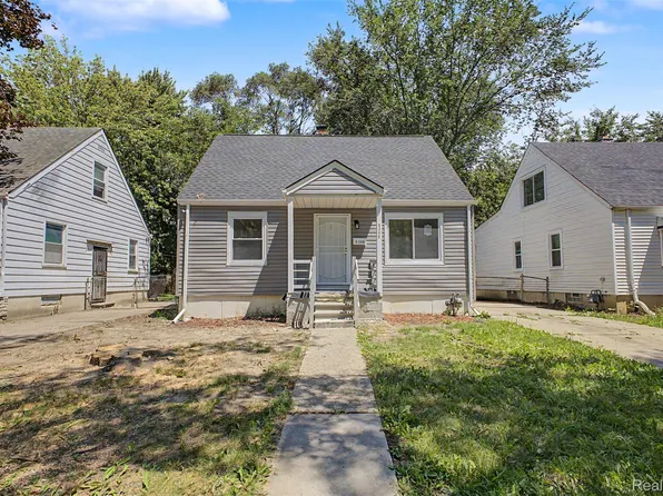 8300 Stout St, Detroit, MI 48228