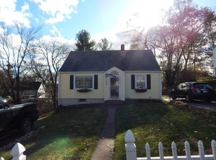 29 Royal Rd, Worcester, MA 01603