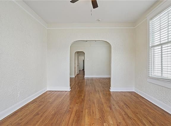3rd image of 5918 Annunciation St #202