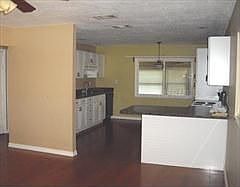 1st image of 901 Montana Ave