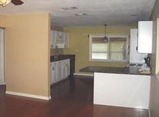901 Montana Ave, Saint Cloud, FL 34769