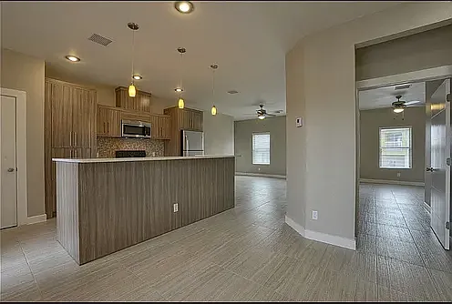 Moderno Village Apartments and Town Homes — Photo 205
