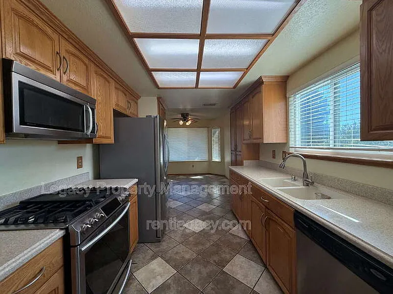 4901 Adorn Ct — Photo 6
