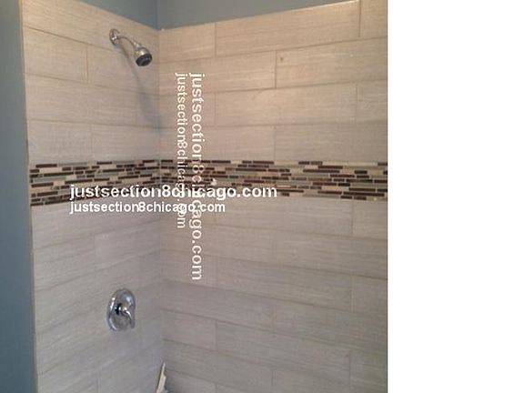 3rd image of 6642 S Saint Lawrence Ave #2