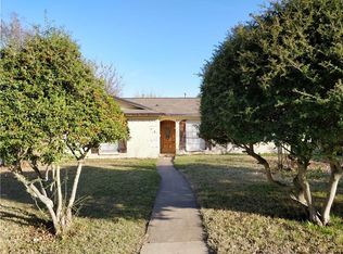 814 Laguna Dr, Garland, TX