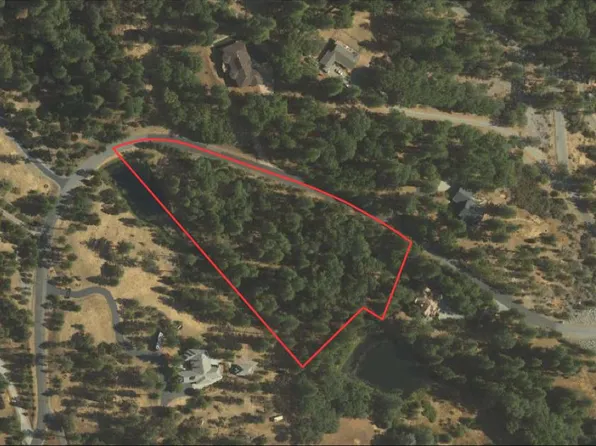 11826 Logans Run Ct, Grass Valley, CA 95945