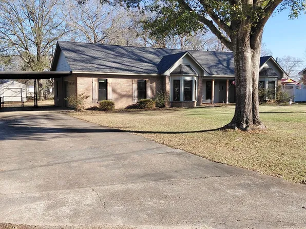 5740 Jane Rd, Millbrook, AL 36054