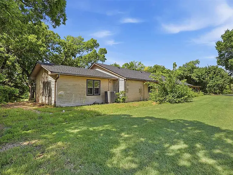 7359 E Lake Rd — Photo 35