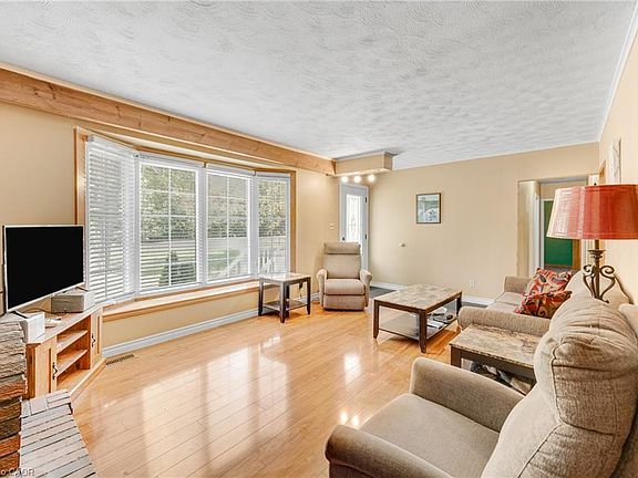 4th image of 4143 Glancaster Rd
