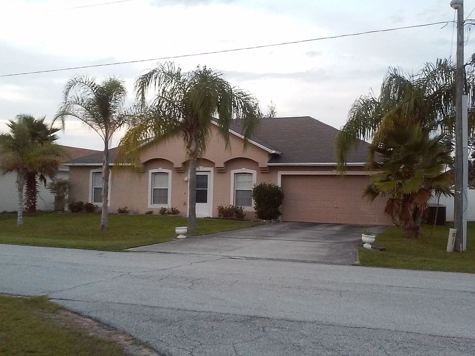 1st image of 921 Picardy Dr