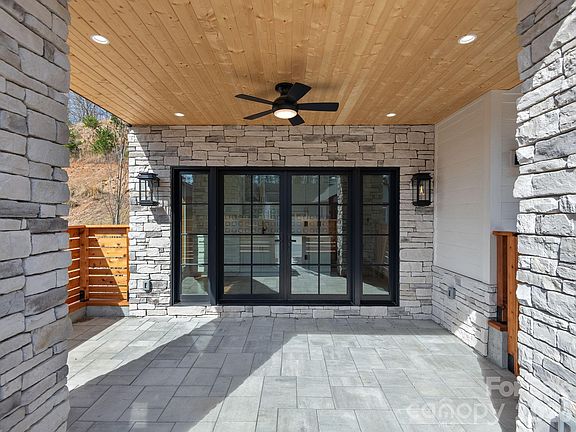 4th image of 48 Verde Dr