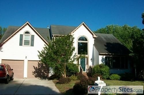 1st image of 616 Aguila Dr