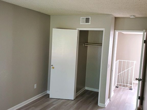 5th image of 3501 Kansas St