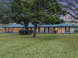 1401 Roy Ct, Pearland, TX 77581