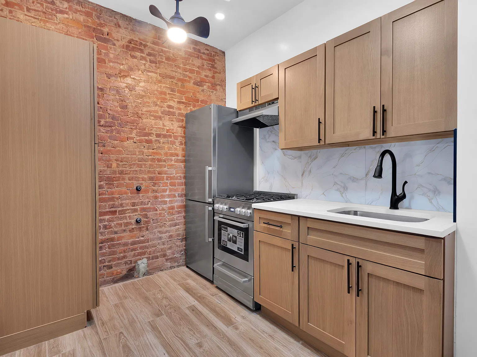 367 West 123rd Street — Photo 3