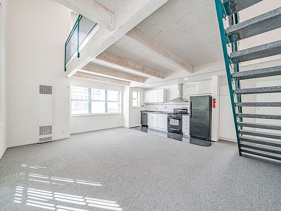 2nd image of 3930 Shafter Ave APT C