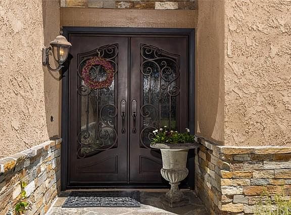 5th image of 5897 E Briarwood Ln
