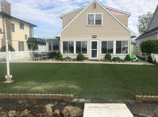 5933 E Island Ave, Syracuse, IN 46567