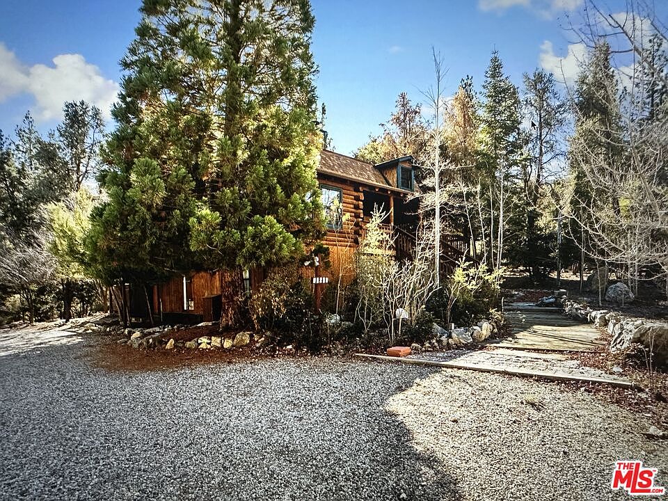 16008 Edgewood Way, Pine Mountain Club, CA 93222 | MLS #24-385955 | Zillow