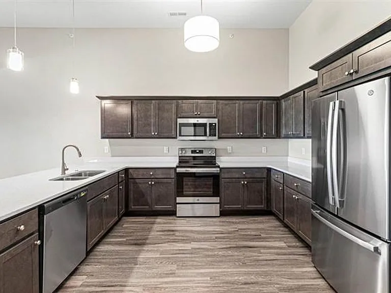 2875 Spring Rose Cir — Photo 20