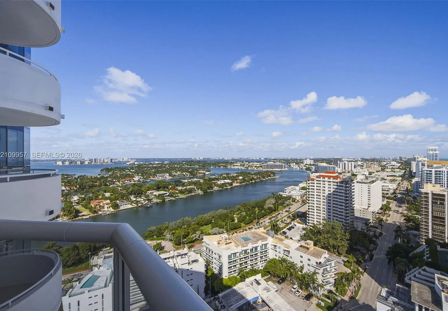La Gorce Palace Condo — Photo 3