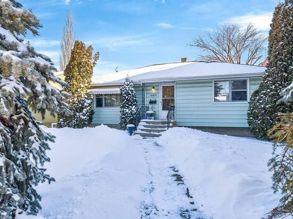 10631 147th St NW, Edmonton, AB T5N 3C6