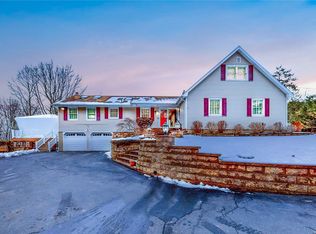 52 Sandy Hollow Rd, Northport, NY 11768
