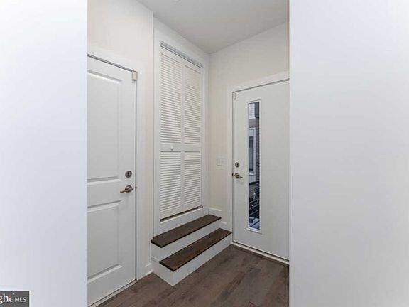 4th image of 2136 Kensington Ave Lot 37