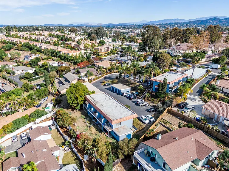 240 Iron Dr — Photo 14