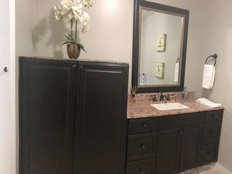 Primrose Dr — Photo 15
