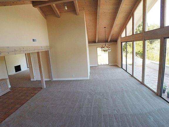 4th image of 32362 Lake Pleasant Dr
