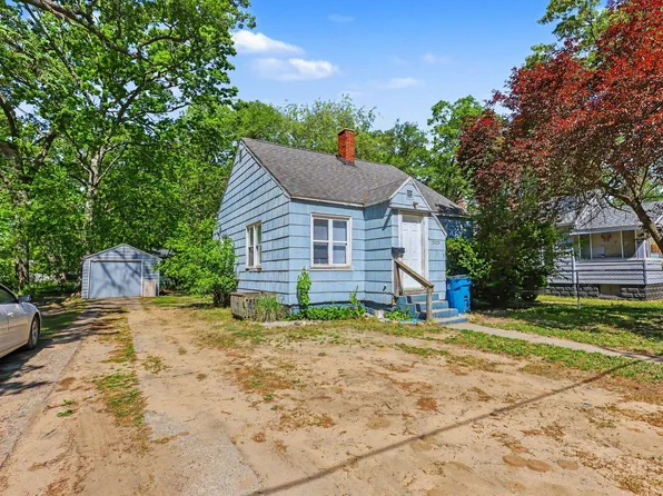 3329 Sanford St, Muskegon Heights, MI 49444