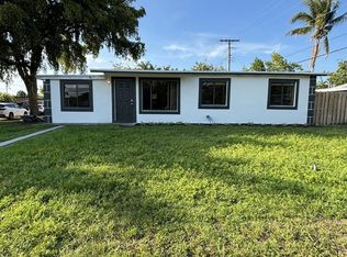 5771 SW 38th St, Davie, FL 33314