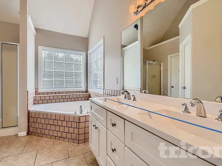 65 Bermuda Cir — Photo 10