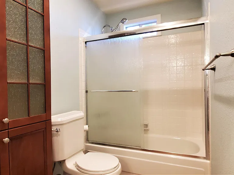 2118 S El Marino — Photo 25