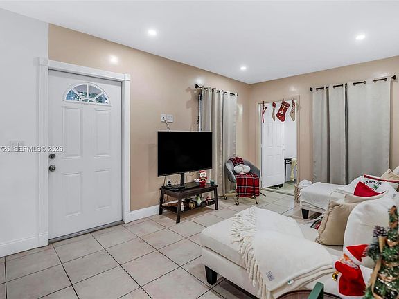 2nd image of 4441 SW 33rd Dr