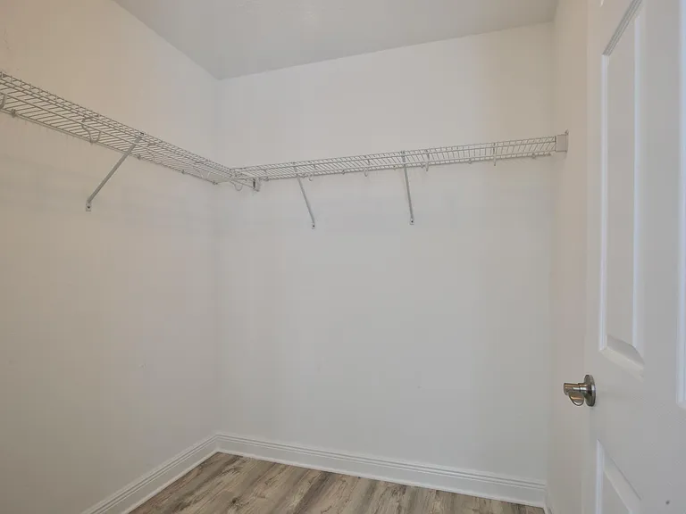 4972 Oarsman Ct — Photo 24