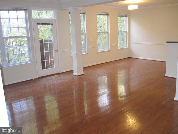 3rd image of 2663 Manhattan Pl Unit 1/312