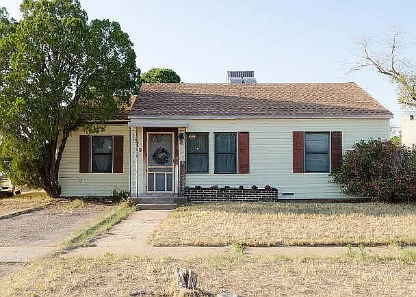 1310 W Kentucky Ave — Photo 1