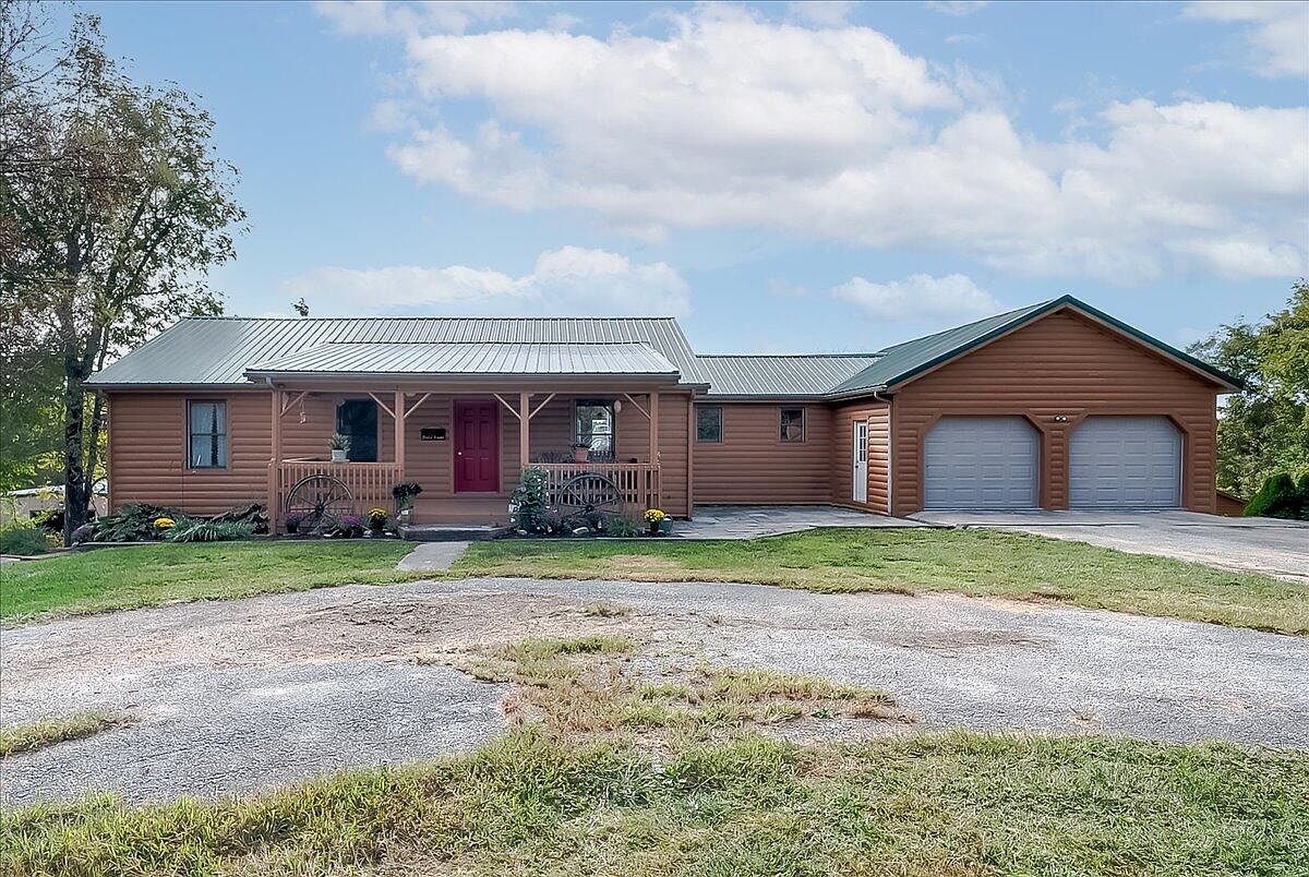 4745 Flat Creek Rd, Frankfort, KY 40601