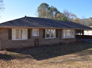 1936 Valley Brook Dr, Dalton, GA 30720