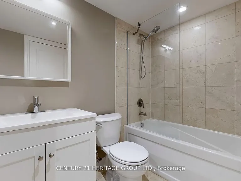 1 Avondale Ave #910 — Photo 16
