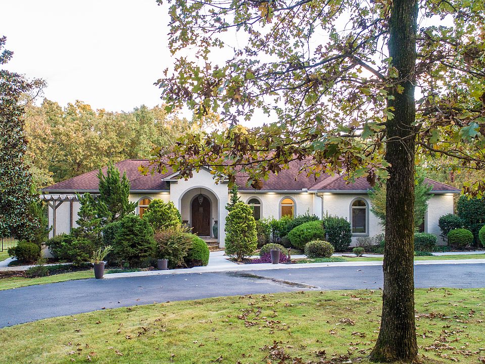 1st image of 45 River Estates Cv