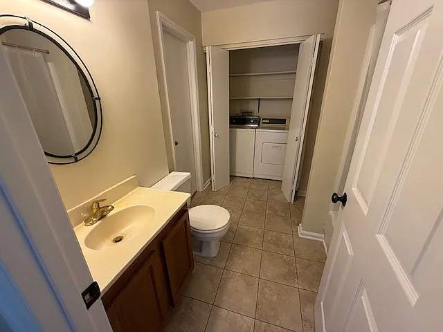 146 Hanks Street - 1 — Photo 3