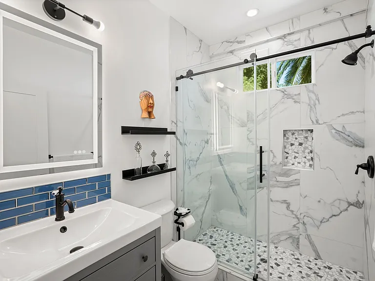 2258 Helios Dr — Photo 8