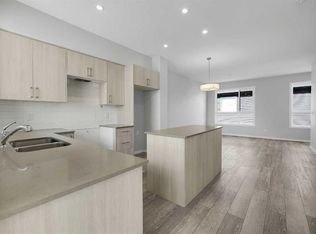 1350 N Cornerstone St NE #302, Calgary, AB T3N 2J4