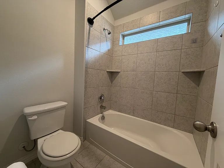 4721 Cash Dr — Photo 37