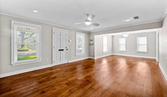 3 bed, 2.5 bath, 1965 sqft, $2,650 — Photo 3