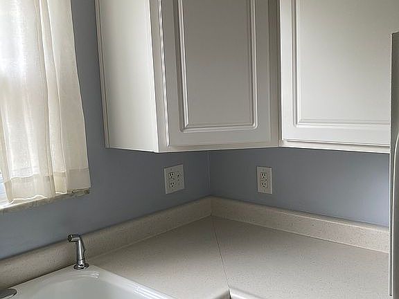2nd image of 8589 Donna Ln